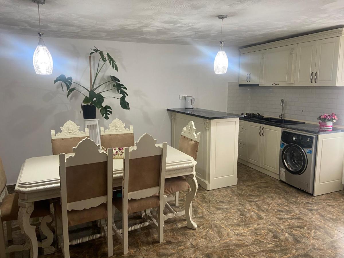 Old District Apartment Kutaisi Luaran gambar