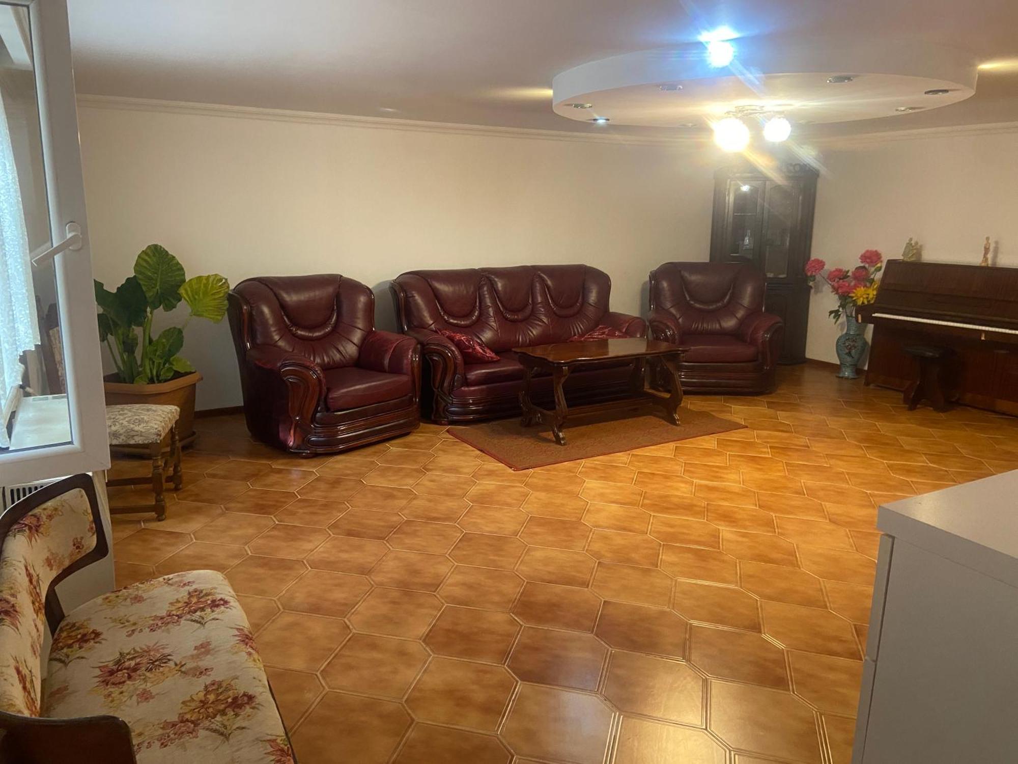 Old District Apartment Kutaisi Luaran gambar